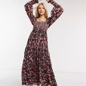 Free People Sweet Escape shirred puff sleeve maxi dress in black size xs